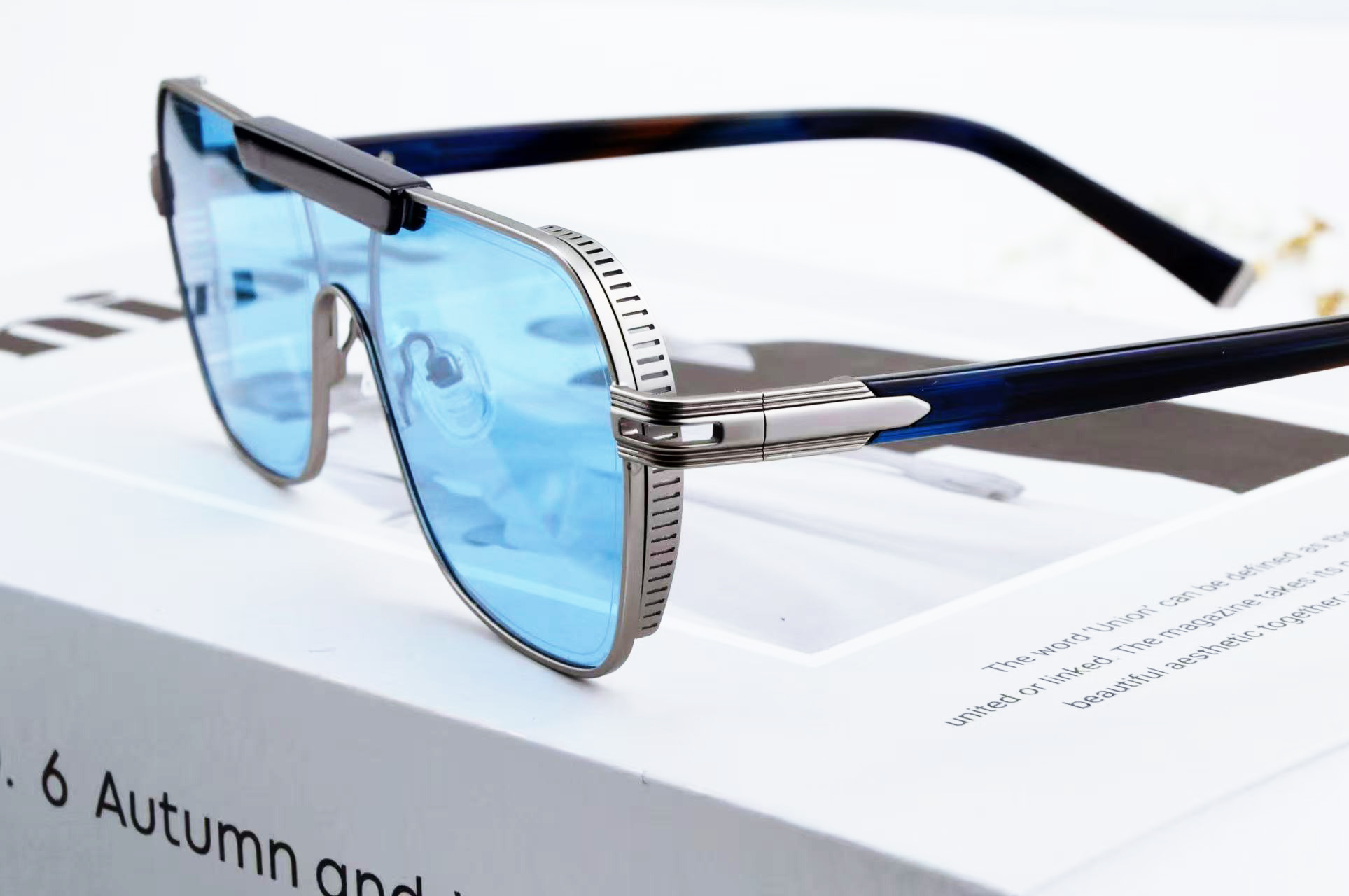 side Shield Metal sunglasses